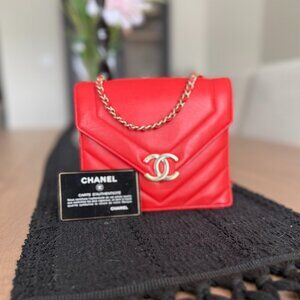 Chanel Chevron Mini Flap Bag – Red Calfskin